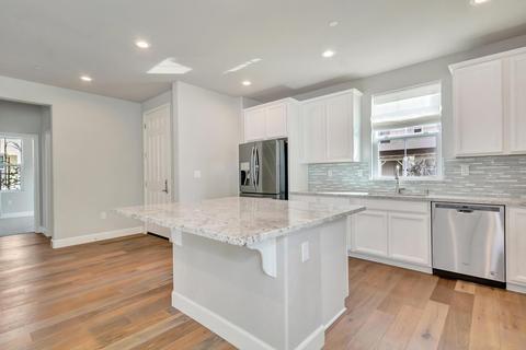 1715 Spring St, Davis, CA 95616 photo 5