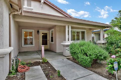 172 Dyer Ave, Manteca, CA 95336 photo 2