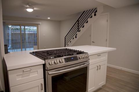 932 Rutledge Dr, Lodi, CA 95242 photo 1