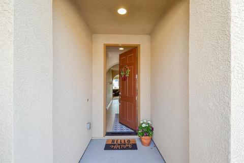 1725 Dalia Ln, Manteca, CA 95337 photo 2