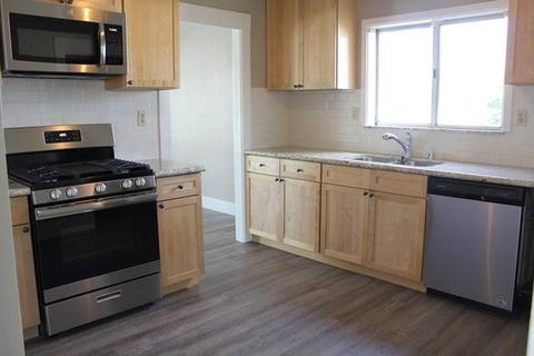 304 Palm Ave, Ripon, CA 95366 photo 3