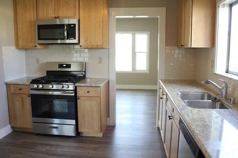 304 Palm Ave, Ripon, CA 95366 photo 4