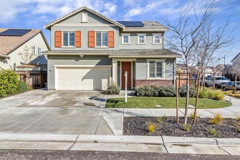 1241 Mariners Dr, Lathrop, CA 95330 photo 2