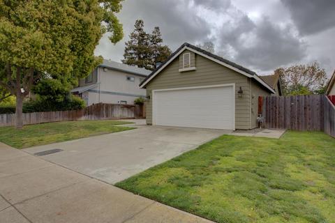 716 Waddell Way, Modesto, CA 95357 photo 2