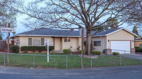 5292 Heritage Dr, Carmichael, CA 95608 photo 2