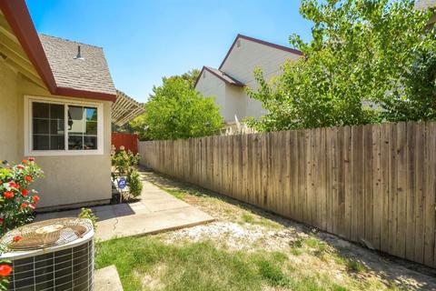 3812 Olivebranch Ln, Carmichael, CA 95608 photo 31
