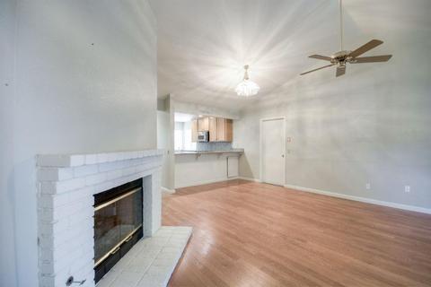 3812 Olivebranch Ln, Carmichael, CA 95608 photo 4