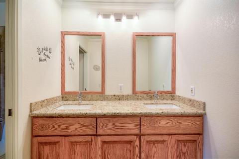 3812 Olivebranch Ln, Carmichael, CA 95608 photo 23