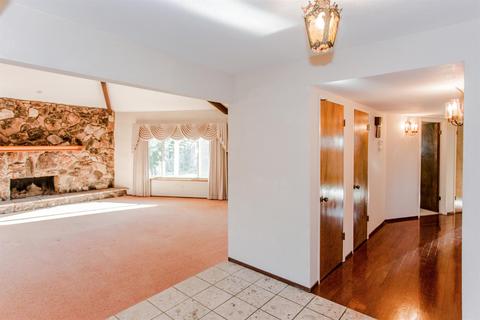 1900 Devonshire Ave, Modesto, CA 95355 photo 20