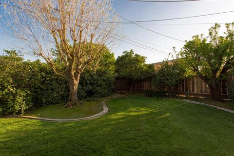 1900 Devonshire Ave, Modesto, CA 95355 photo 6