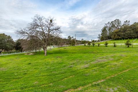 1861 Squires Canyon Ct, Cool, CA 95614 photo 4