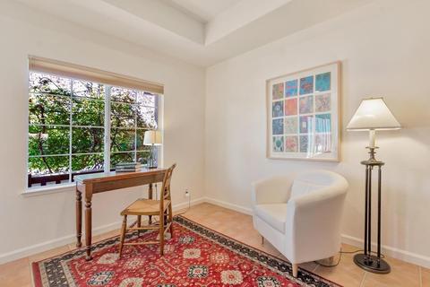 1504 Olympic Dr, Davis, CA 95616 photo 8