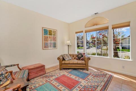 1504 Olympic Dr, Davis, CA 95616 photo 4
