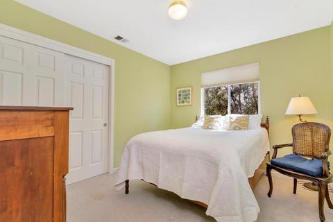 1504 Olympic Dr, Davis, CA 95616 photo 24