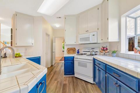 1504 Olympic Dr, Davis, CA 95616 photo 15