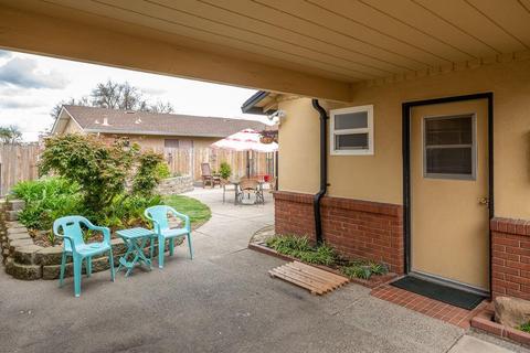 1531 Montclair Dr, Modesto, CA 95350 photo 34