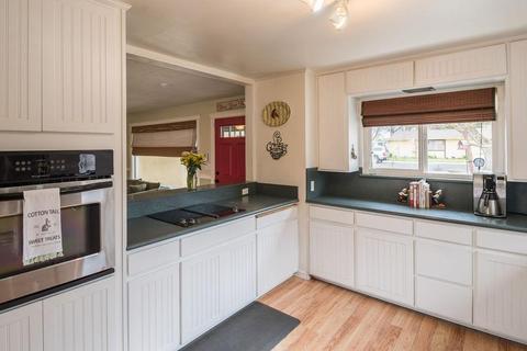 1531 Montclair Dr, Modesto, CA 95350 photo 10