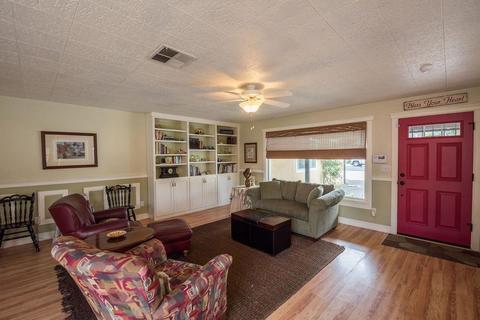 1531 Montclair Dr, Modesto, CA 95350 photo 4