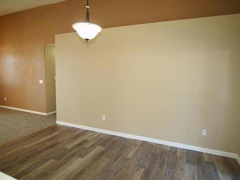 305 Yosemite Meadows Dr, Modesto, CA 95357 photo 13