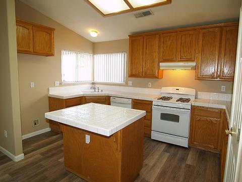 305 Yosemite Meadows Dr, Modesto, CA 95357 photo 15