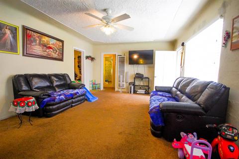 720 Turner St, Modesto, CA 95351 photo 9