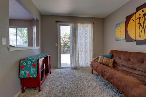 8204 Helmsley Ct, Antelope, CA 95843 photo 7