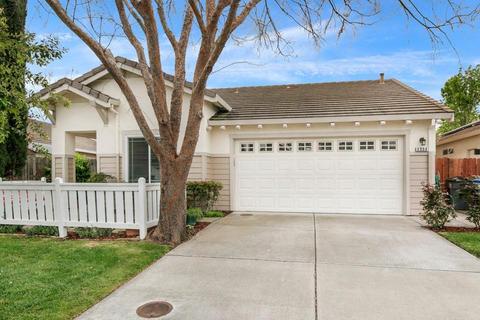2353 Roualt St, Davis, CA 95618 photo 1