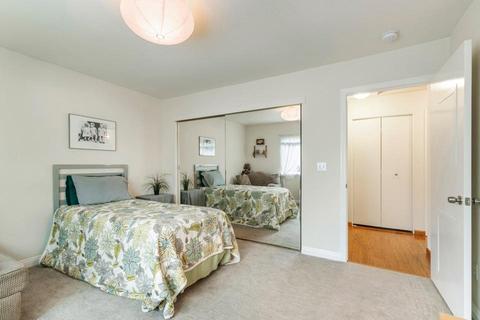 2353 Roualt St, Davis, CA 95618 photo 17