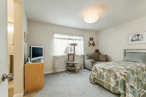 2353 Roualt St, Davis, CA 95618 photo 16