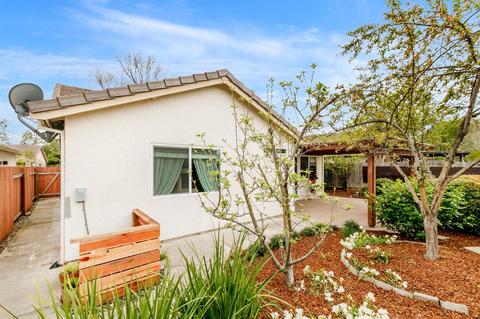2353 Roualt St, Davis, CA 95618 photo 23
