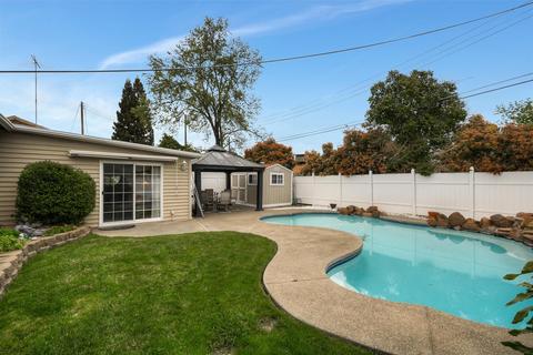 7706 Garden Gate Dr, Citrus Heights, CA 95621 photo 21