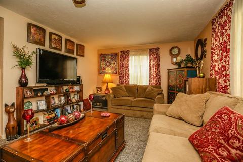 4928 E Weber Ave, Stockton, CA 95215 photo 11