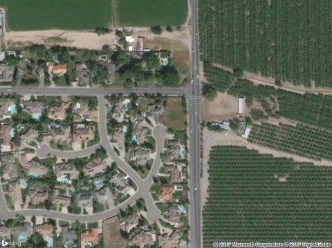 7008 Hartley Ct, Modesto, CA 95356 photo 2