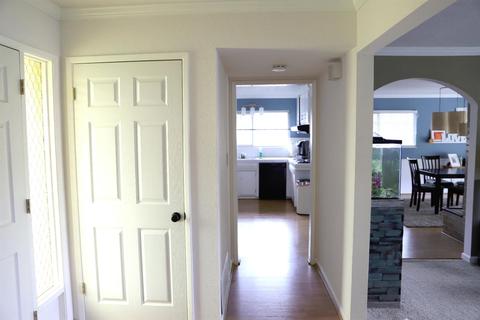 219 Derecho Way, Tracy, CA 95376 photo 6
