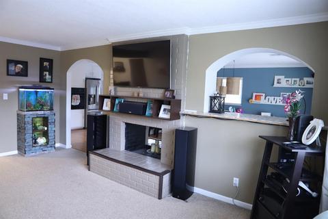219 Derecho Way, Tracy, CA 95376 photo 9