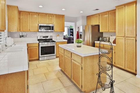 2565 Monroe, Tracy, CA 95376 photo 14
