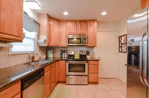 1518 Kent Way, Modesto, CA 95355 photo 9