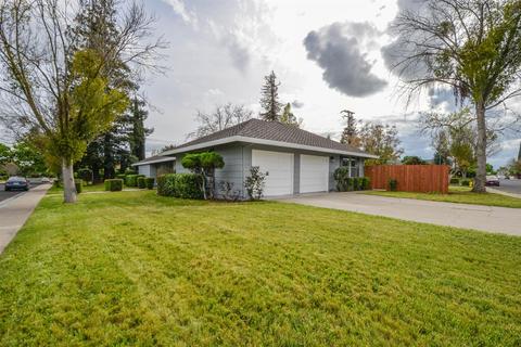 209 Bluegrass Ln, Modesto, CA 95351 photo 3