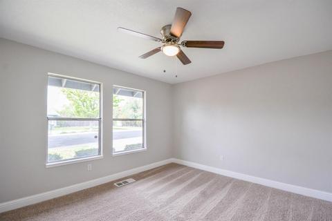 209 Bluegrass Ln, Modesto, CA 95351 photo 23