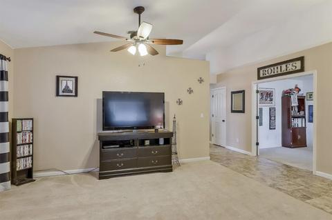950 Norman Dr, Manteca, CA 95336 photo 10