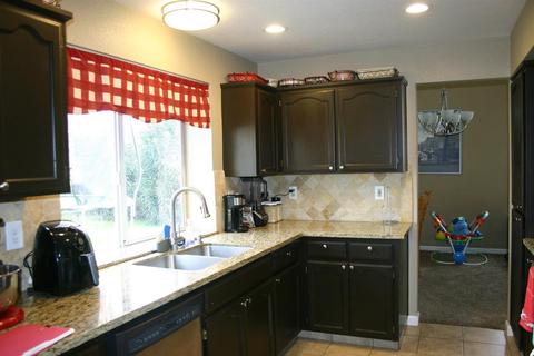 948 Oak Grove Rd, Modesto, CA 95351 photo 10