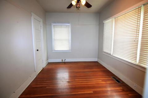 956 E Main St, Turlock, CA 95380 photo 25