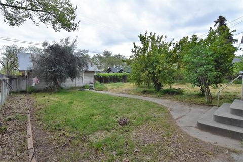 956 E Main St, Turlock, CA 95380 photo 29