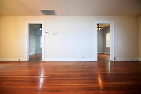 956 E Main St, Turlock, CA 95380 photo 19