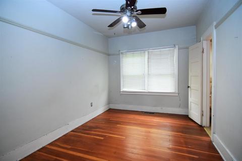 956 E Main St, Turlock, CA 95380 photo 20
