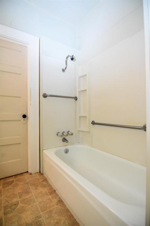 956 E Main St, Turlock, CA 95380 photo 24
