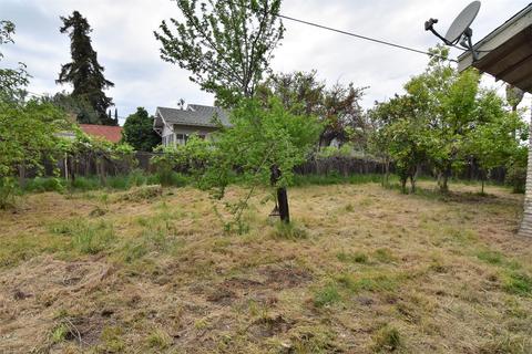 956 E Main St, Turlock, CA 95380 photo 31