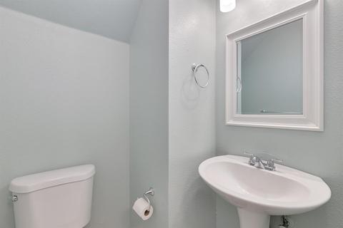 817 Robert L Smith Dr, Tracy, CA 95376 photo 13