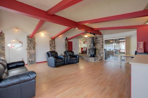 2313 Thomas St, Ceres, CA 95307 photo 18