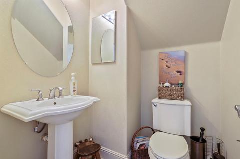 2351 S Mills Ave, Lodi, CA 95242 photo 9